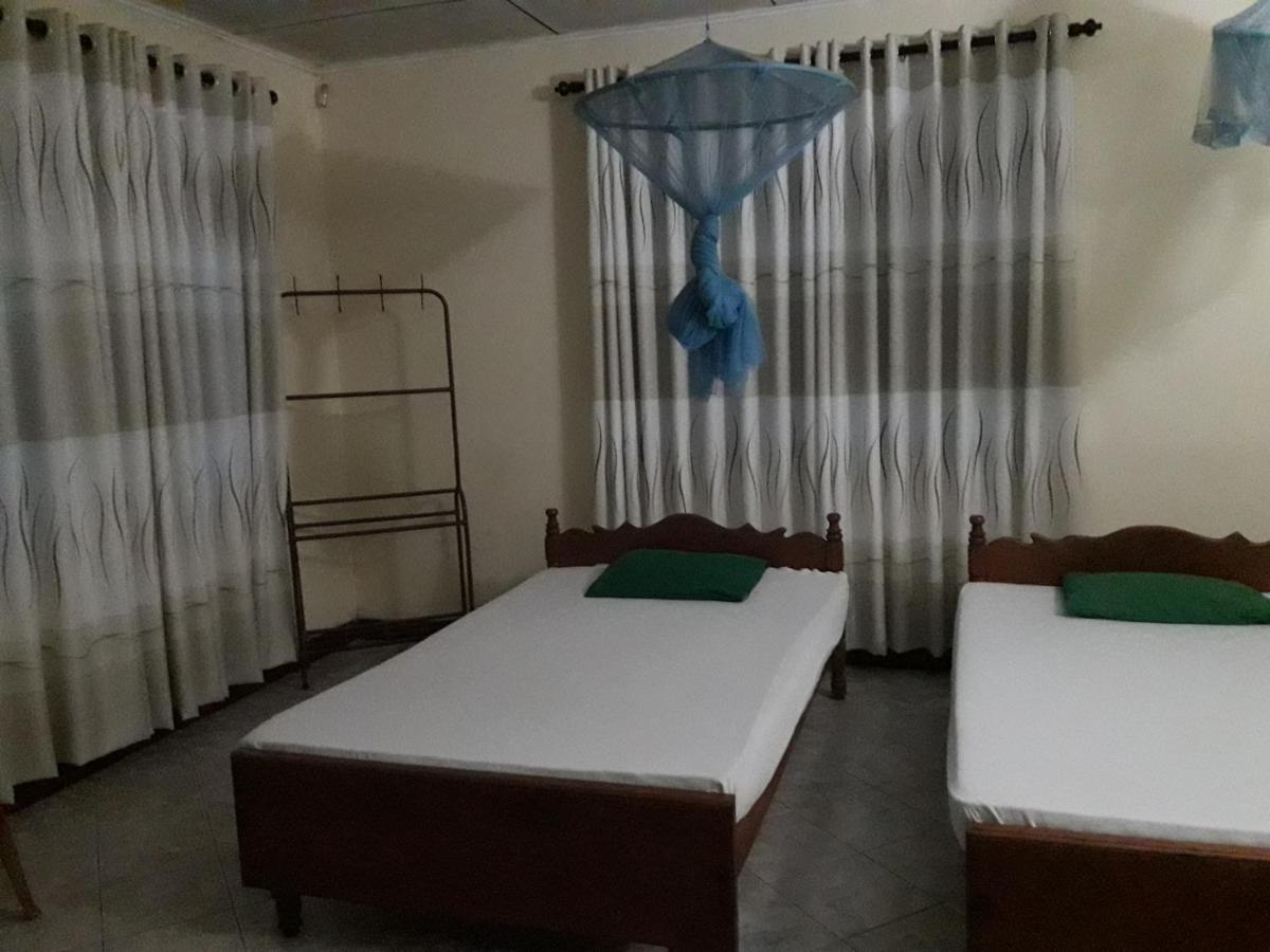 Hansika Guest Inn Buttala Dış mekan fotoğraf