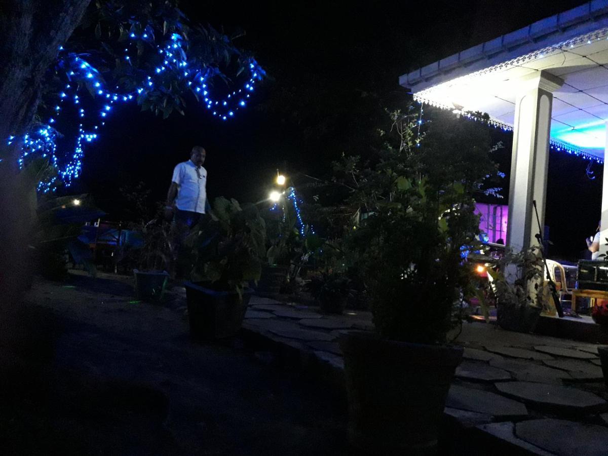 Hansika Guest Inn Buttala Dış mekan fotoğraf